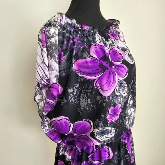 Women's Purple Floral Sleeveless Tunic Top - Picture 3 of 13